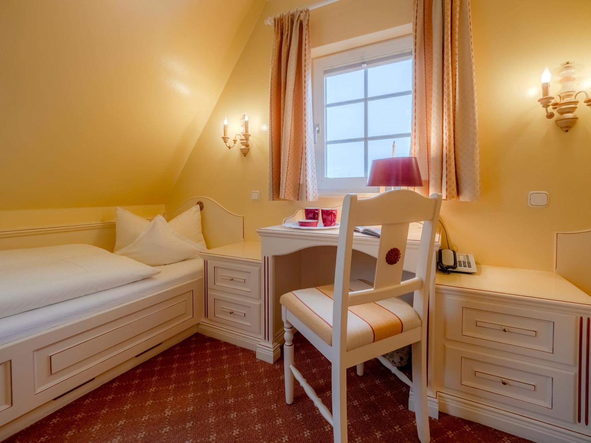 Hotel Wiesbaden Wenningstedt-Braderup Ngoại thất bức ảnh