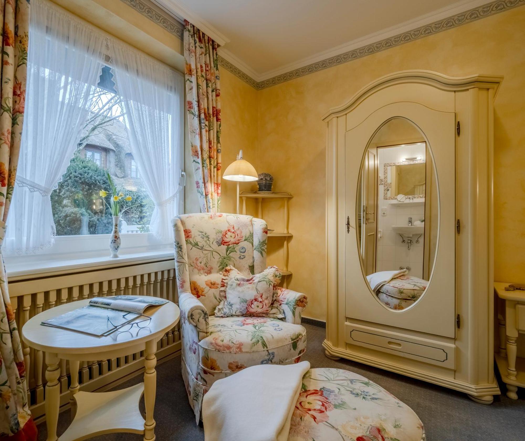 Hotel Wiesbaden Wenningstedt-Braderup Ngoại thất bức ảnh